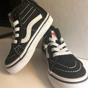 Vans  size 5.0